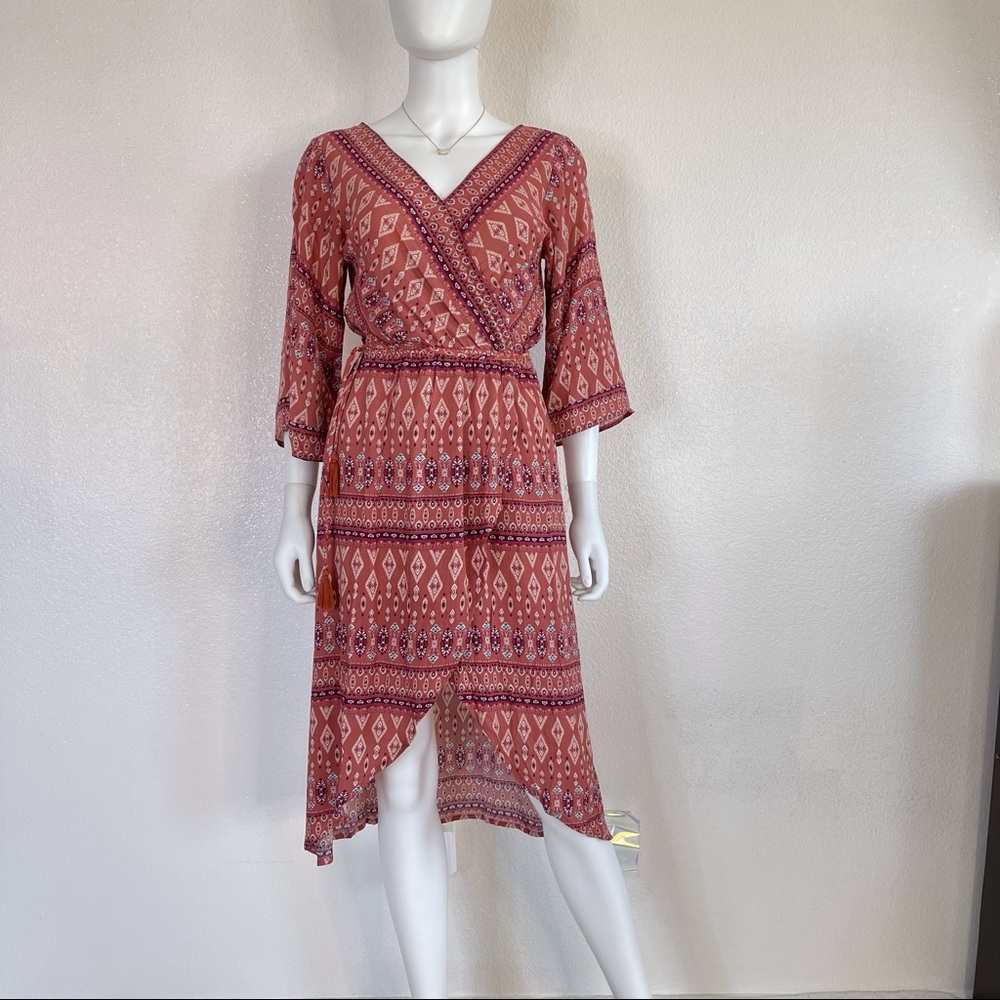 Rust Printed Wrap Midi Dress Skies are blue
NWT XS dress